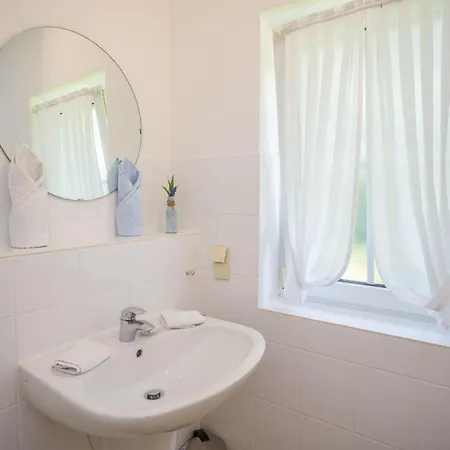 Apartament Fischer Ruem Hart